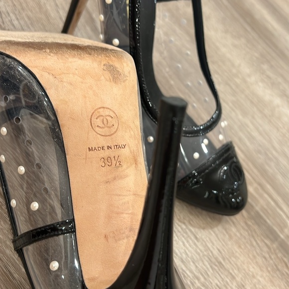 Chanel shoes, size 9 1/2 just wear one time they’re brand new. - Picture 3 of 3